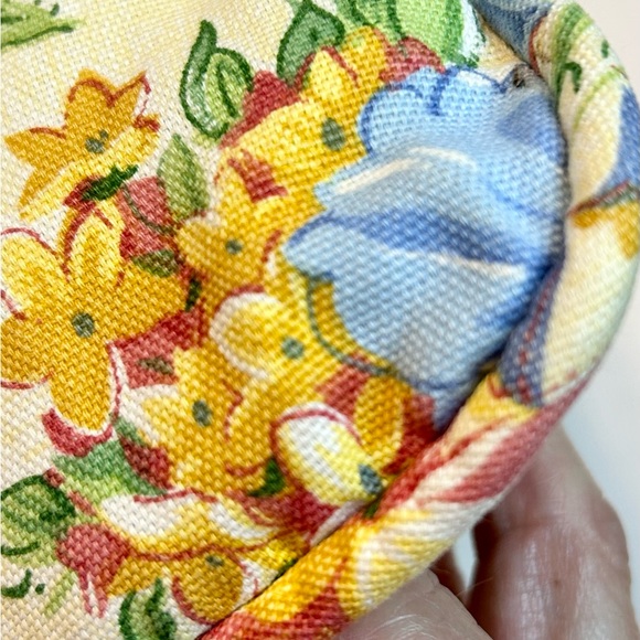 Pair of Vintage Waverly Home Fashions Yellow Floral Decorative Accent Pillows - Picture 13 of 16